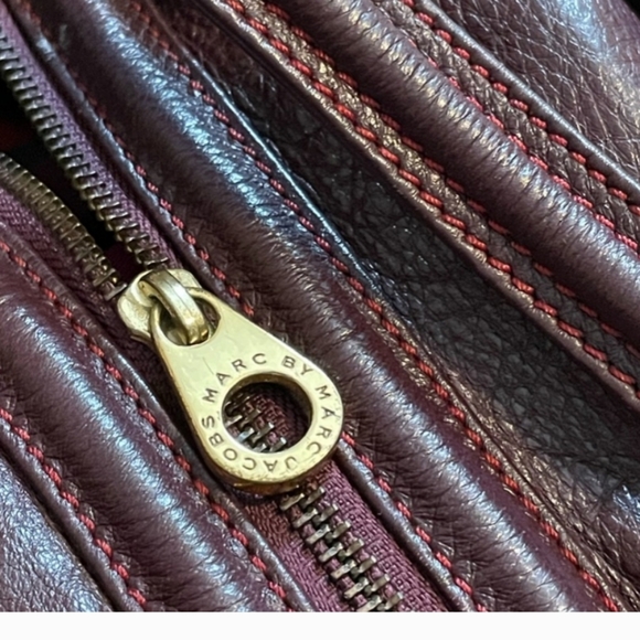 Marc By Marc Jacobs Bombay Hobo Bag Plum Padlock - Picture 11 of 13